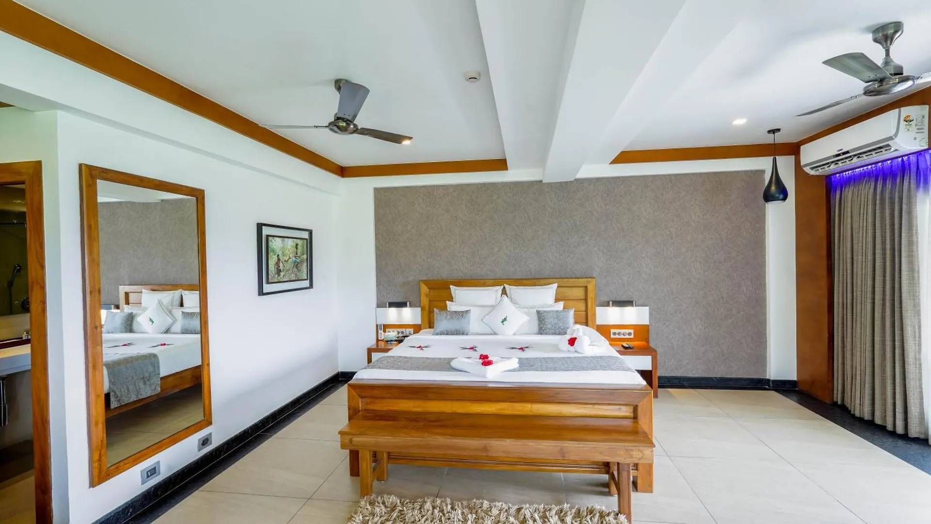 Chandys Windy Woods Munnar Resort